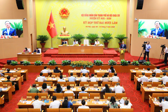 Sôi nổi phiên chất vấn tại Kỳ họp thứ 25 HĐND Thành phố khóa XVI