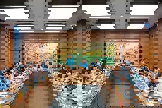 Quốc hội thảo luận về Dự án Luật sửa đổi, bổ sung một số điều của Luật Kinh doanh bảo hiểm và Luật Quản lý nợ công 