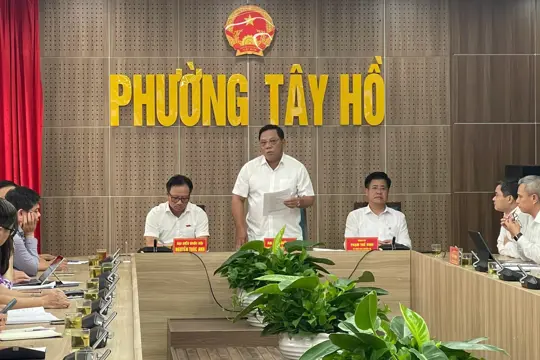 Đại biểu Quốc hội thành phố Hà Nội tiếp xúc cử tri 11 xã, phường