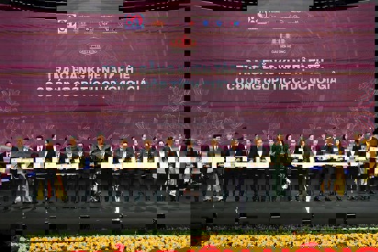 Giải Diên Hồng lần thứ tư: Viết tiếp chặng đường 80 năm Quốc hội Việt Nam