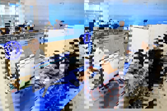 Tổ chức và hoạt động của mô hình chính quyền địa phương 2 cấp trên địa bàn thành phố Hà Nội: Chuyển biến rõ nét trong phân cấp, điều hành và giám sát