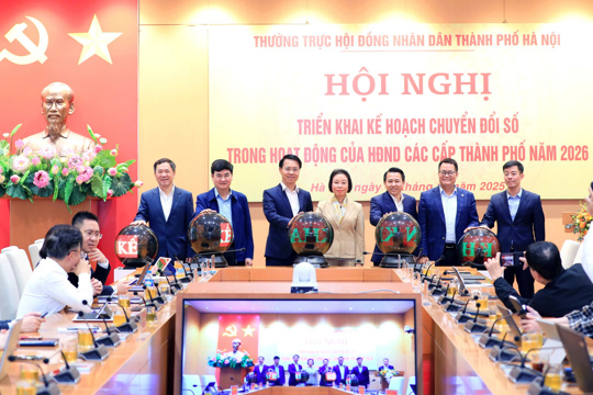 Hà Nội tiên phong chuyển đổi số trong hoạt động HĐND hai cấp