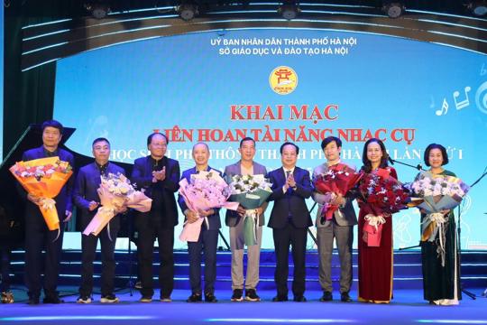 Học sinh Thủ đô toả sáng tại Liên hoan tài năng nhạc cụ lần thứ I 