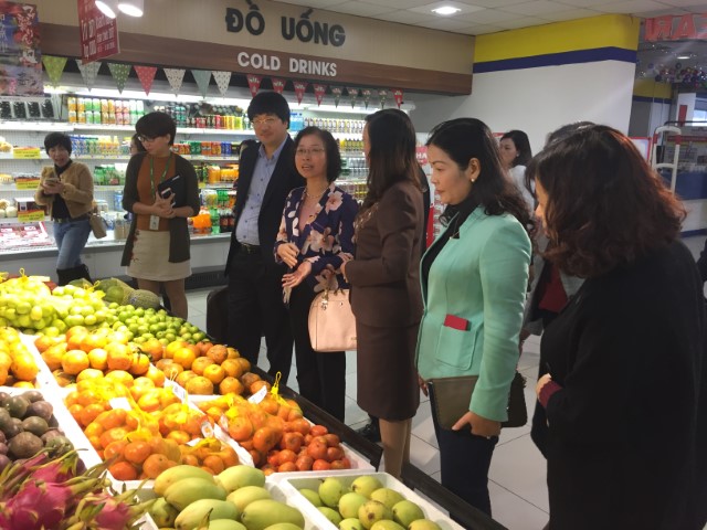 Ban KTNS khảo sát tình hình cung ứng hàng hóa  phục vụ Tết Nguyên đán