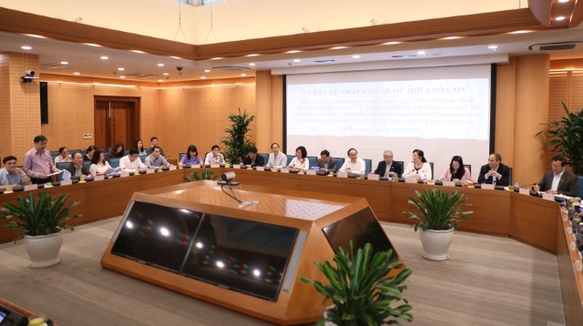 Ủy ban Tư pháp của Quốc hội giám sát về chấp hành pháp luật tố tụng hành chính tại thành phố Hà Nội