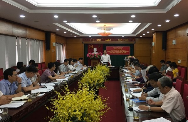 Giám sát tại quận Hà Đông về tình hình quản lý các dự án sử dụng đất vốn ngoài ngân sách chậm triển khai, vi phạm Luật Đất đai