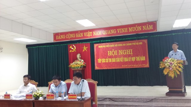 Đại biểu Quốc hội tiếp xúc cử tri huyện Mê Linh và Sóc Sơn báo cáo kết quả kỳ họp thứ 5 - Quốc hội khóa XIV