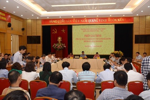 Thường trực HĐND quận Hoàn Kiếm tổ chức phiên giải trình về công tác quản lý, đảm bảo duy trì vệ sinh môi trường