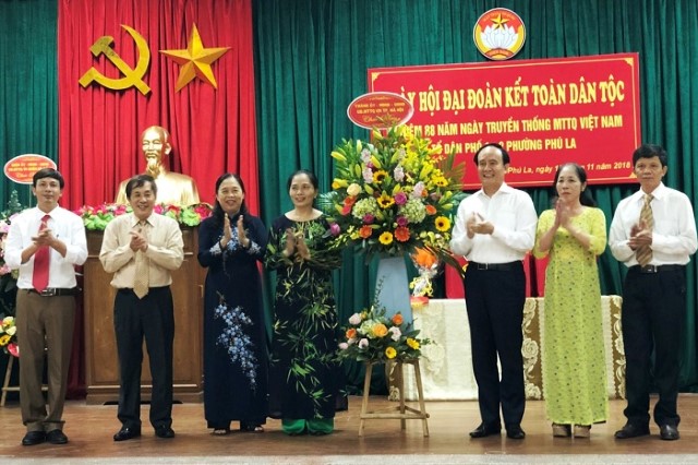 Phó Chủ tịch Thường trực HĐND TP Hà Nội dự ngày hội Đại đoàn kết tại Hà Đông