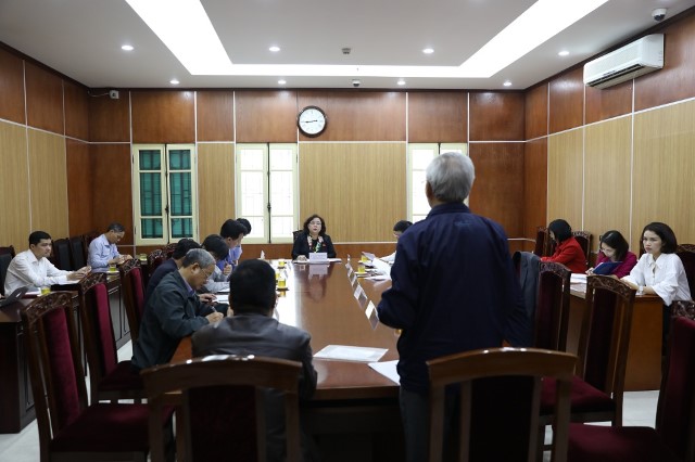 Chủ tịch HĐND thành phố Hà Nội Nguyễn Thị Bích Ngọc tiếp công dân theo vụ việc