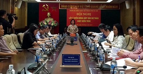 Đoàn đại biểu Quốc hội thành phố Hà Nội tổ chức Hội nghị lấy ý kiến vào dự thảo Luật Kiến trúc