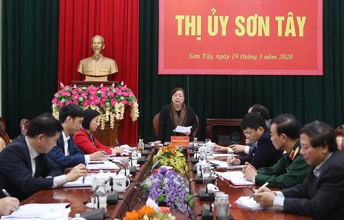 Chủ tịch HĐND Thành phố kiểm tra công tác thực hiện phòng, chống dịch Covid-19 tại Ba Vì, Sơn Tây và Phúc Thọ