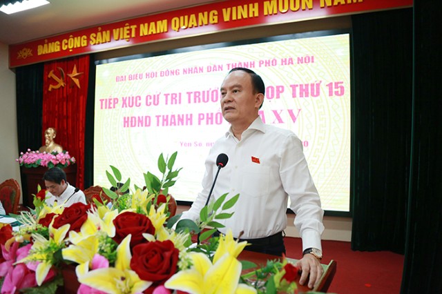 Phó Chủ tịch Thường trực HĐND thành phố Nguyễn Ngọc Tuấn tiếp xúc cử tri huyện Hoài Đức