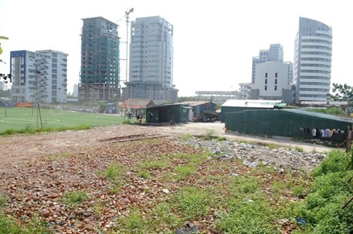 Thường trực HĐND thành phố Hà Nội đề nghị báo cáo rõ lộ trình giải quyết đối với các dự án sử dụng đất chậm triển khai