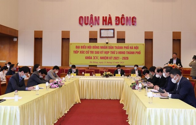 Đại biểu HĐND Thành phố tiếp xúc cử tri tại quận Hà Đông, quận Long Biên và quận Bắc Từ Liêm