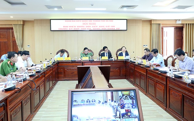 Đại biểu Quốc hội thành phố Hà Nội tiếp xúc cử tri quận Bắc Từ Liêm, Tây Hồ và huyện Hoài Đức