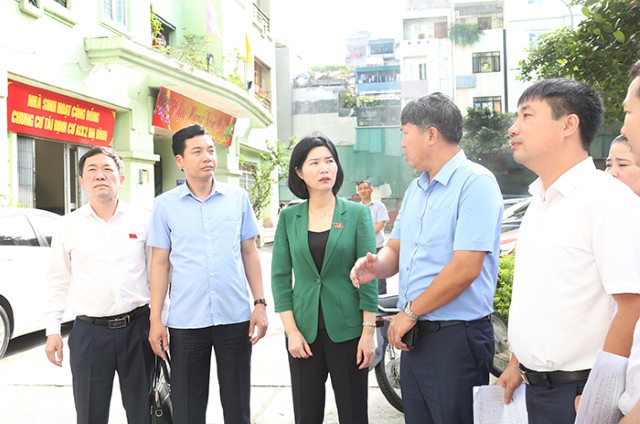 HĐND TP giám sát tại quận Thanh Xuân về việc quản lý, sử dụng tài sản công