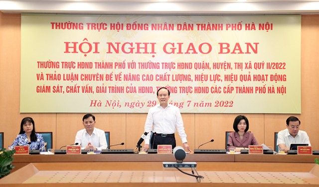 Hội nghị giao ban giữa Thường trực HĐND thành phố với Thường trực HĐND quận, huyện, thị xã quý II/2022
