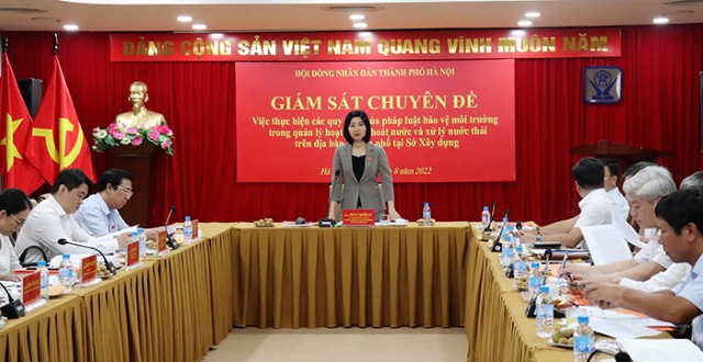 HĐND thành phố giám sát tại Sở Xây dựng về công tác quản lý thoát nước và xử lý nước thải