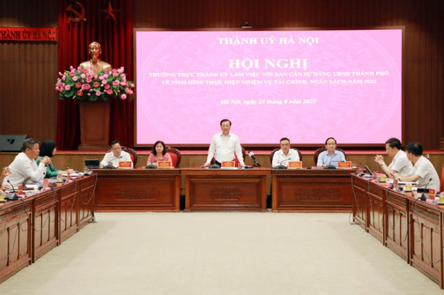 Phấn đấu thu ngân sách cả năm 2022 vượt 5% dự toán HĐND Thành phố giao