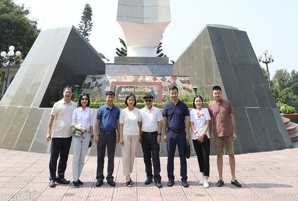 Sinh hoạt chuyên đề tìm hiểu lịch sử cách mạng tại Khu di tích Bến tàu không số Hải Phòng