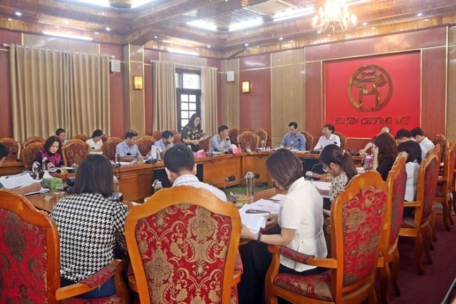 Thường trực HĐND huyện Chương Mỹ giám sát việc quản lý, tổ chức bộ máy, biên chế tại UBND huyện