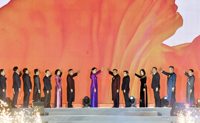 Khai mạc Lễ hội Áo dài du lịch Hà Nội 2022  