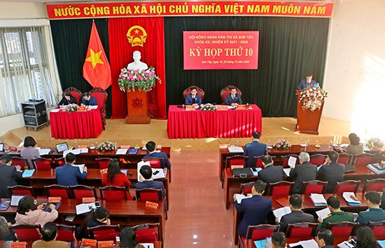 Sơn Tây tổ chức kỳ họp thứ 10 HĐND thị xã khóa XX