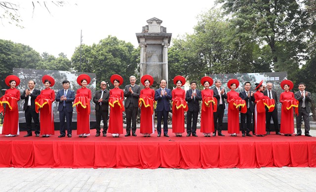 Khánh thành công trình Cải tạo vườn hoa Diên Hồng, quận Hoàn Kiếm