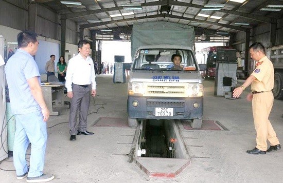 Cần có giải pháp cho ô nhiễm khí thải trên địa bàn thành phố Hà Nội