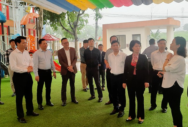 Khảo sát việc thực hiện Chương trình mục tiêu phát triển kinh tế-xã hội vùng đồng bào dân tộc thiểu số và miền núi tại huyện Ba Vì