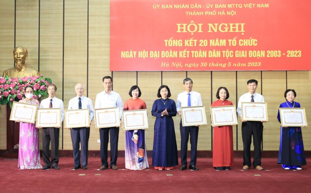 Phát huy tinh thần đại đoàn kết, tôn vinh sức mạnh cộng đồng