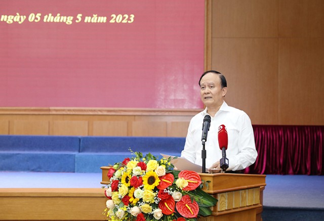 Chủ tịch HĐND Thành phố Nguyễn Ngọc Tuấn tiếp xúc cử tri quận Thanh Xuân