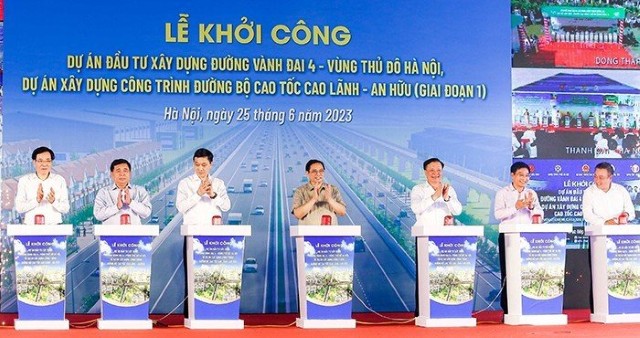 Khởi công Dự án đầu tư xây dựng đường Vành đai 4 - Vùng Thủ đô Hà Nội