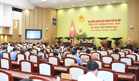 Chất vấn về công tác cải cách hành chính, xây dựng chính quyền điện tử và chuyển đổi số