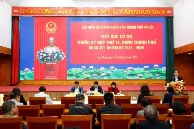 Đại biểu HĐND Thành phố tiếp xúc cử tri quận Hà Đông