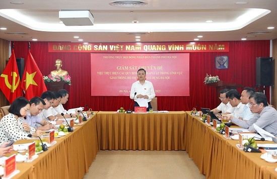 Tập trung tháo gỡ vướng mắc trong lĩnh vực giao thông đô thị