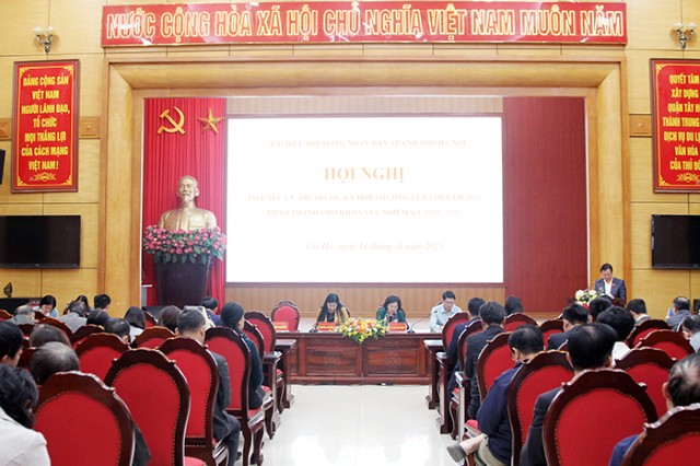 Đại biểu HĐND thành phố Hà Nội tiếp xúc cử tri quận Tây Hồ