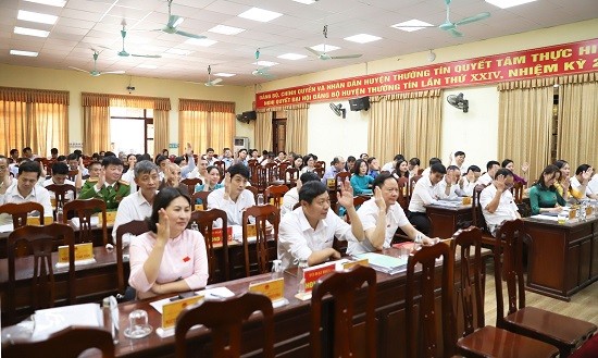 Kỳ họp thứ 17 HĐND huyện Thường Tín thông qua 09 nghị quyết quan trọng