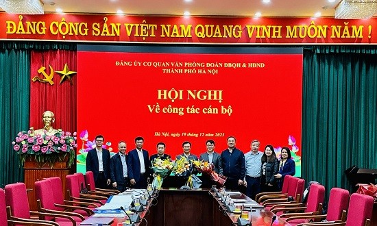 Đảng ủy cơ quan Văn phòng Đoàn ĐBQH và HĐND Thành phố kiểm điểm công tác năm 2023