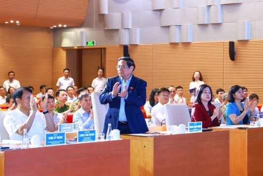 Thủ tướng Phạm Minh Chính: Hà Nội phải là địa phương đi đầu phát triển kinh tế số, xã hội số, công dân số