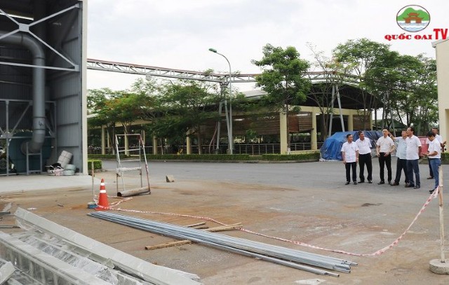 Thường trực HĐND huyện Quốc Oai: Khảo sát công tác bảo vệ môi trường tại Công ty Thuốc lá Thăng Long