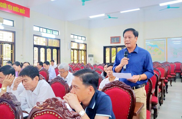 Đại biểu HĐND thành phố Hà Nội tiếp xúc cử tri huyện Đan Phượng