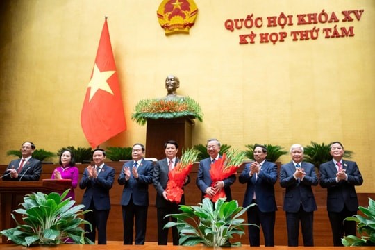 Chuyển sinh hoạt Đoàn đại biểu Quốc hội với đồng chí Tổng Bí thư Tô Lâm