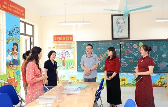 Ban Văn hóa Xã hội HĐND Thành phố khảo sát công tác triển khai nhiệm vụ năm học 2024-2025 tại huyện Phú Xuyên