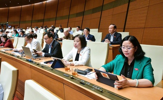 Quốc hội thảo luận về tình hình thực hiện ngân sách Nhà nước năm 2024 