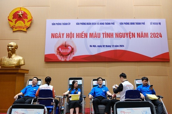 Công đoàn các cơ quan Văn phòng Thành phố và Sở Ngoại vụ tổ chức Ngày hội hiến máu tình nguyện năm 2024