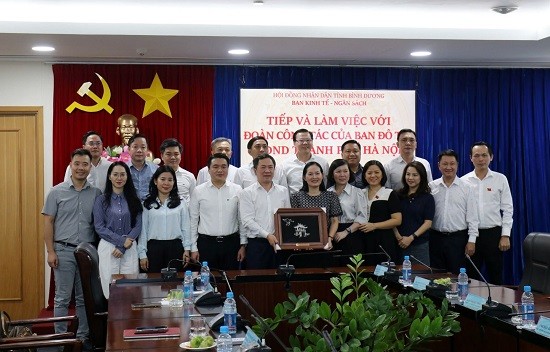 Ban Đô thị HĐND thành phố Hà Nội trao đổi, học tập kinh nghiệm tại tỉnh Bình Dương 
