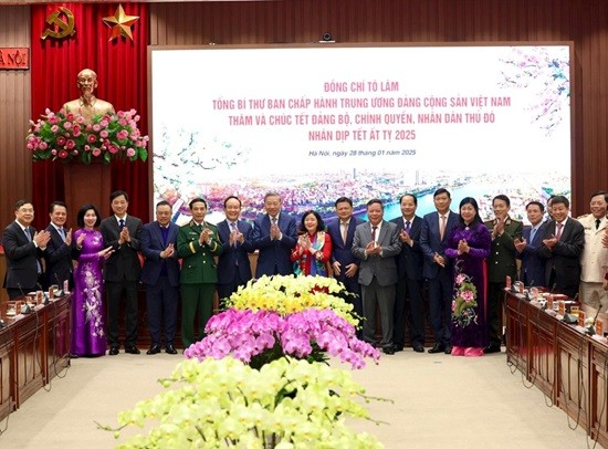 Đảng bộ Hà Nội - Tự hào truyền thống vẻ vang, vững bước tiên phong trong kỷ nguyên mới