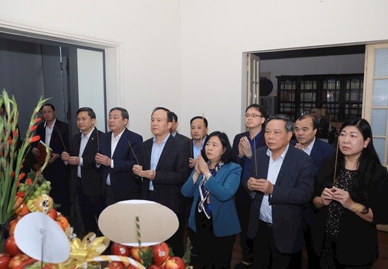 Lãnh đạo thành phố Hà Nội dâng hương tưởng niệm cố Tổng Bí thư Nguyễn Phú Trọng